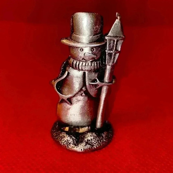 Vintage-New in Box Set of 8 Belk Pewter Christmas Napkin & Place Card Holders - Picture 8 of 14